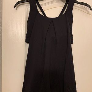 Lululemon free to be tank